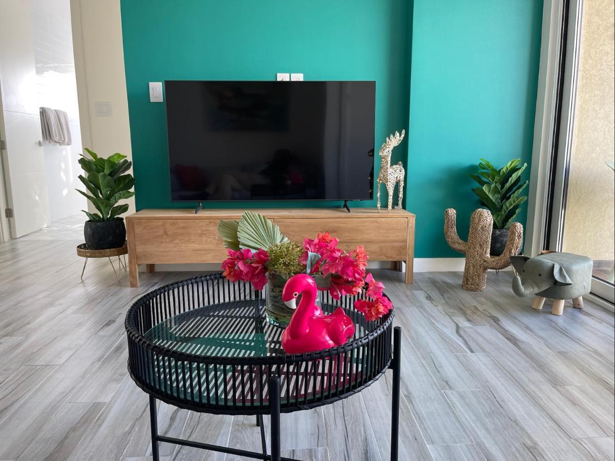 Luxury Ocean view Condo @ Aruba’s Palm Beach Esterno foto